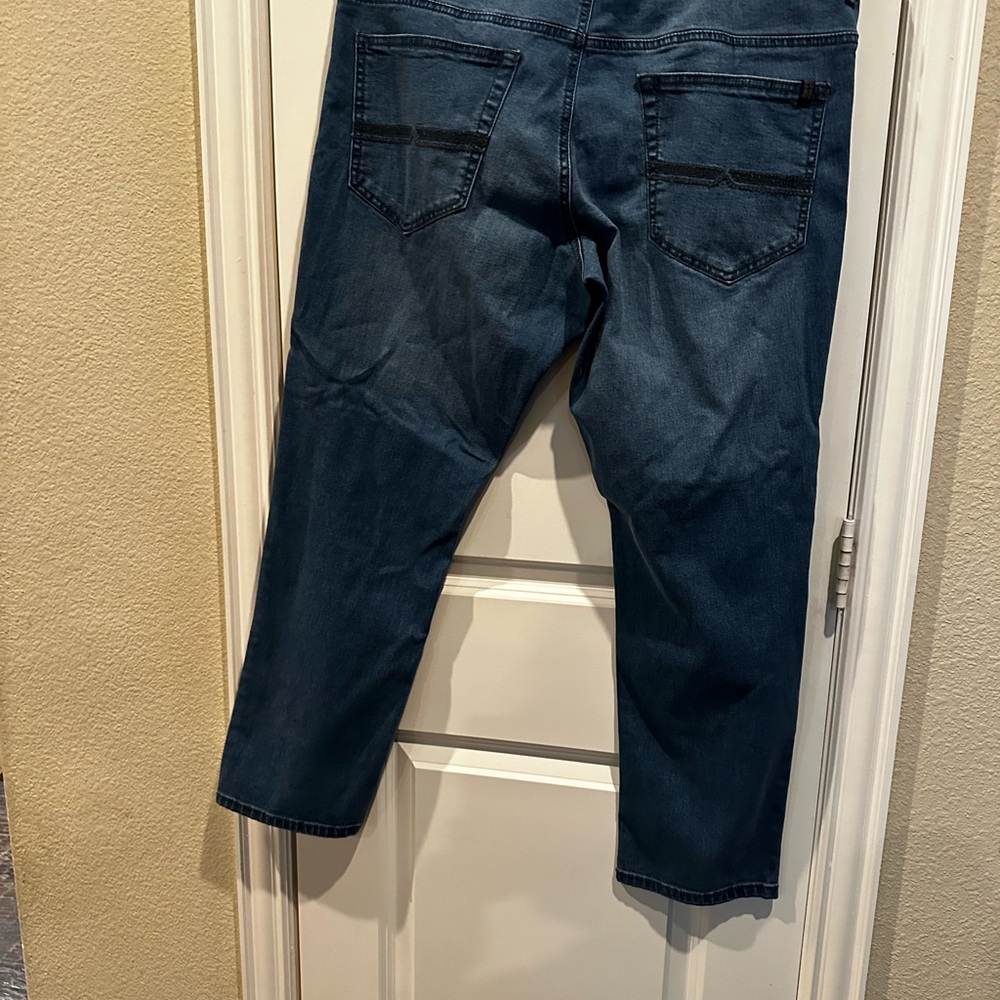 EUC Buffalo David Bitton Jeans Axel 36x29 Slim Stretch